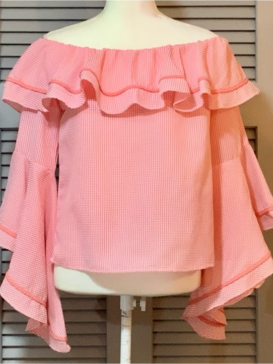 Liquid by Sioni Tops - Liquid by Sioni Coral/Pink Off-Shoulder Ruffle Bell-Sleeve Top